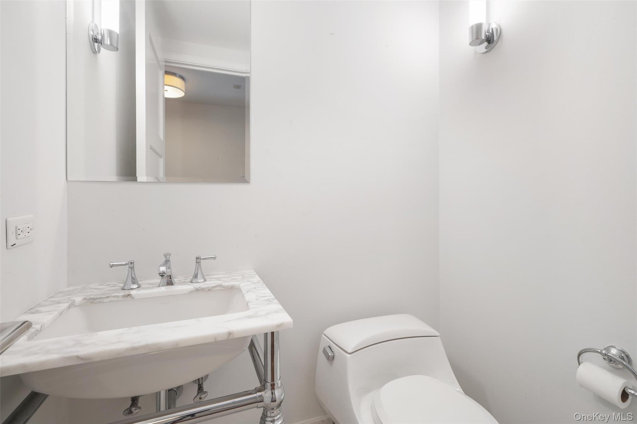 5 Renaissance Square 25F