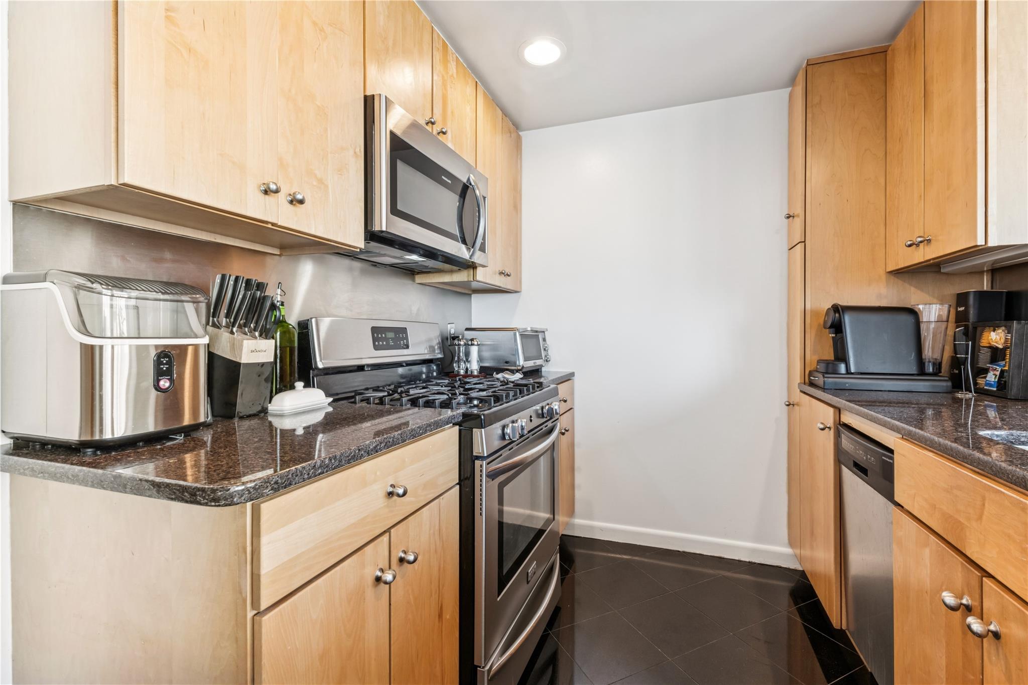 4-74 48th Avenue PH4D