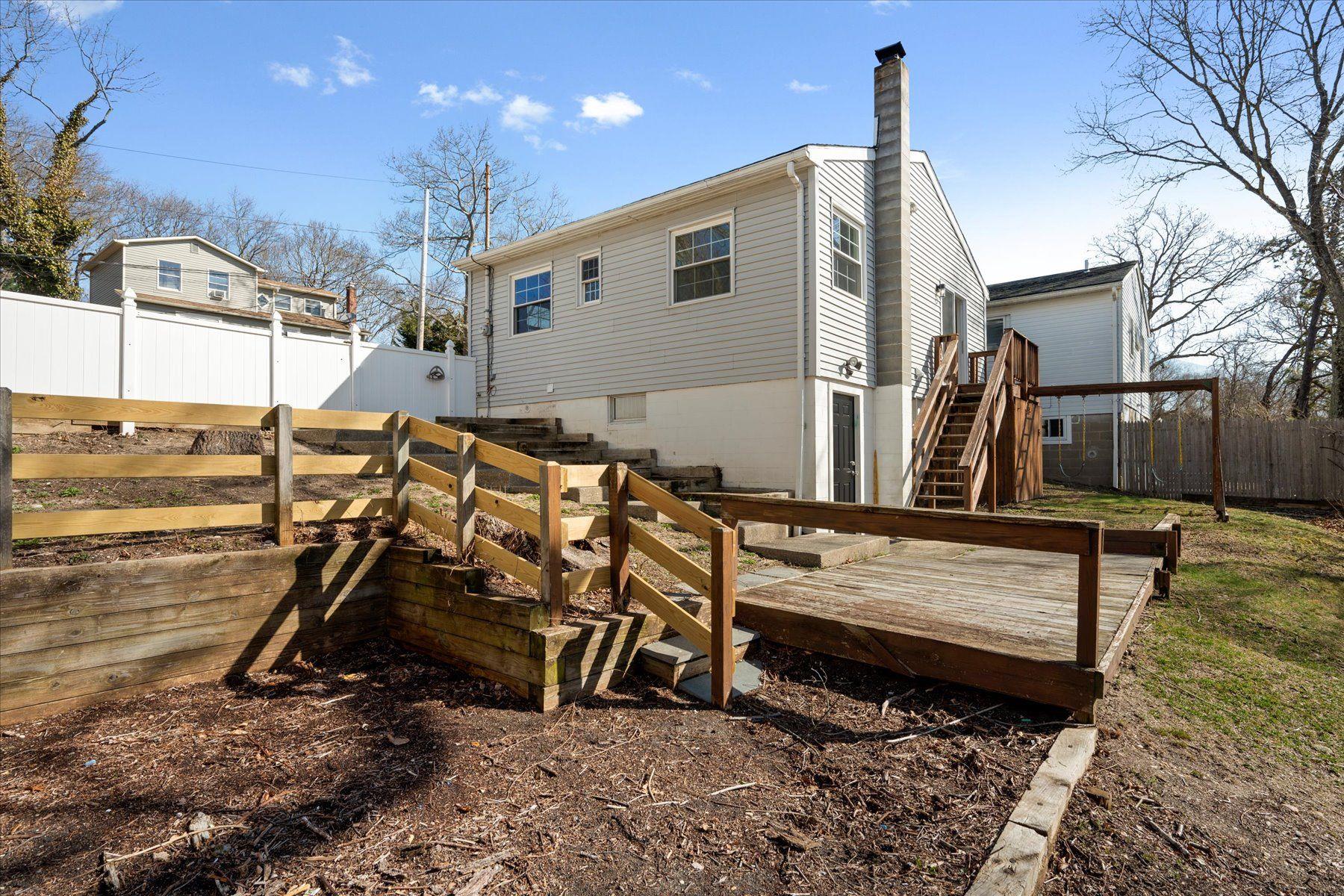 60 S Park Drive, Rocky Point, New York image 10