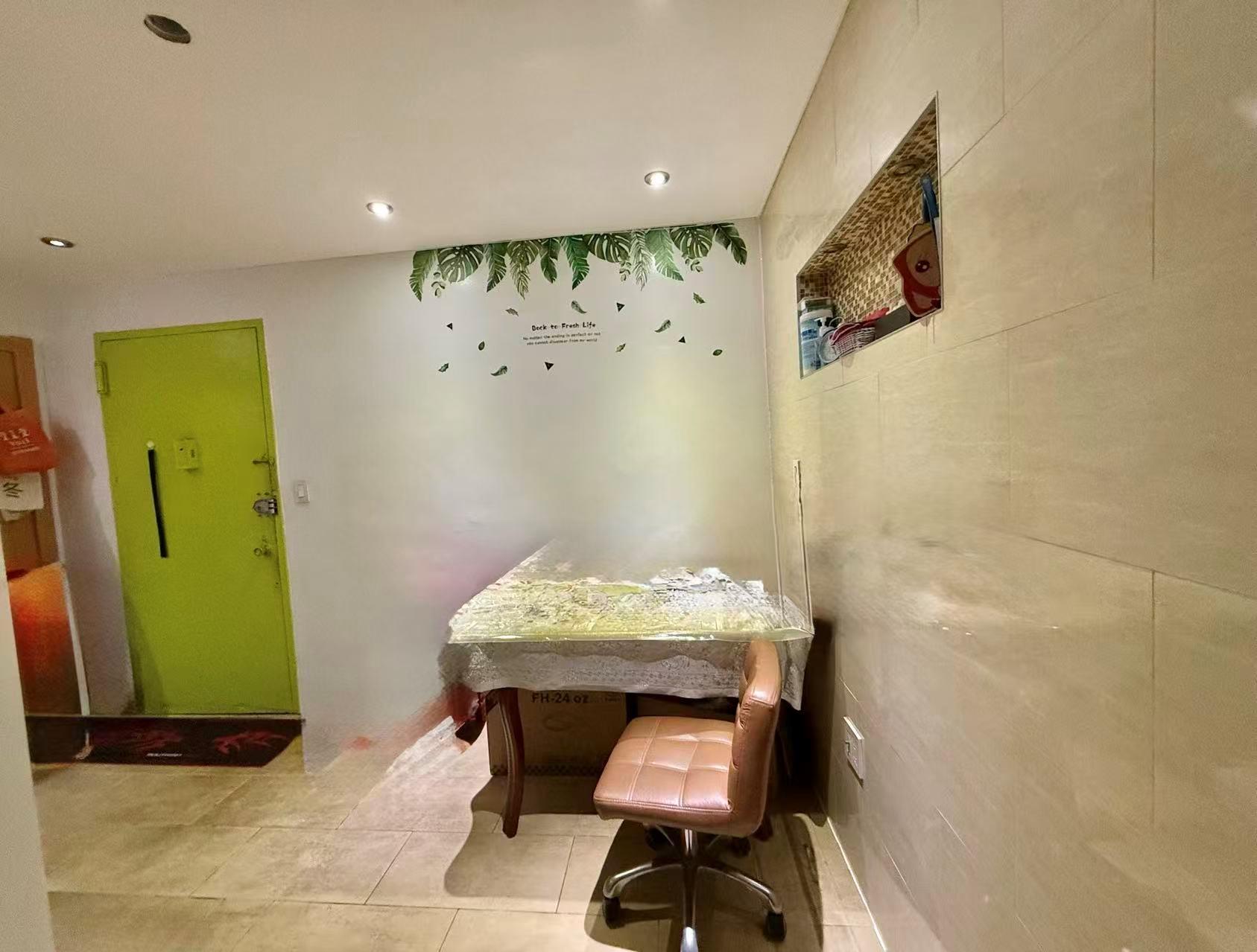 Elder Avenue 3C, Flushing, Queens, NY - 1 Bathrooms  
2 Rooms - 