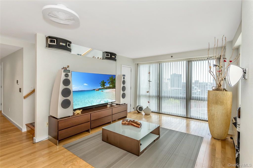 Photo of 39-16 Prince Street #PHA, Flushing, NY 11354 (MLS # 968876)