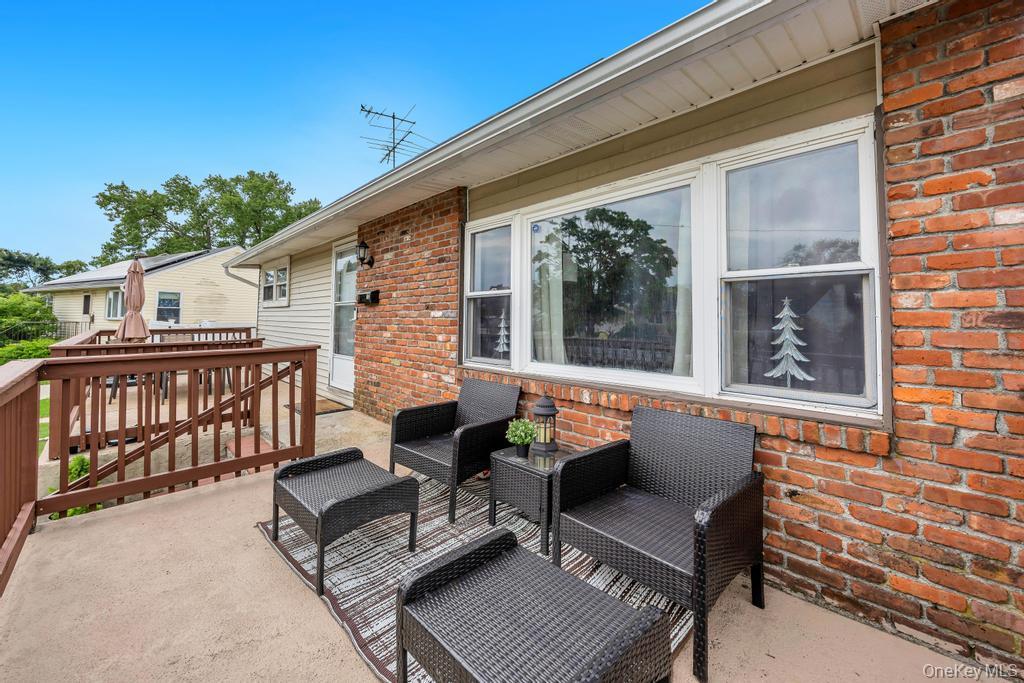 12 Avon Drive
