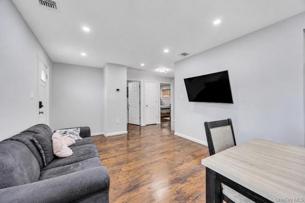 12 Avon Drive