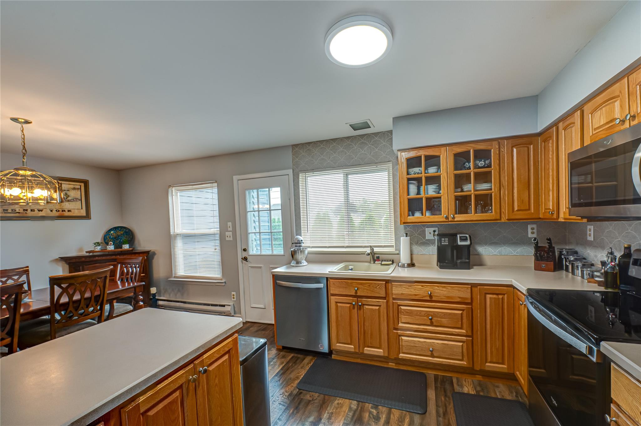 561 Stratford Lane #561, Ridge, New York image 10