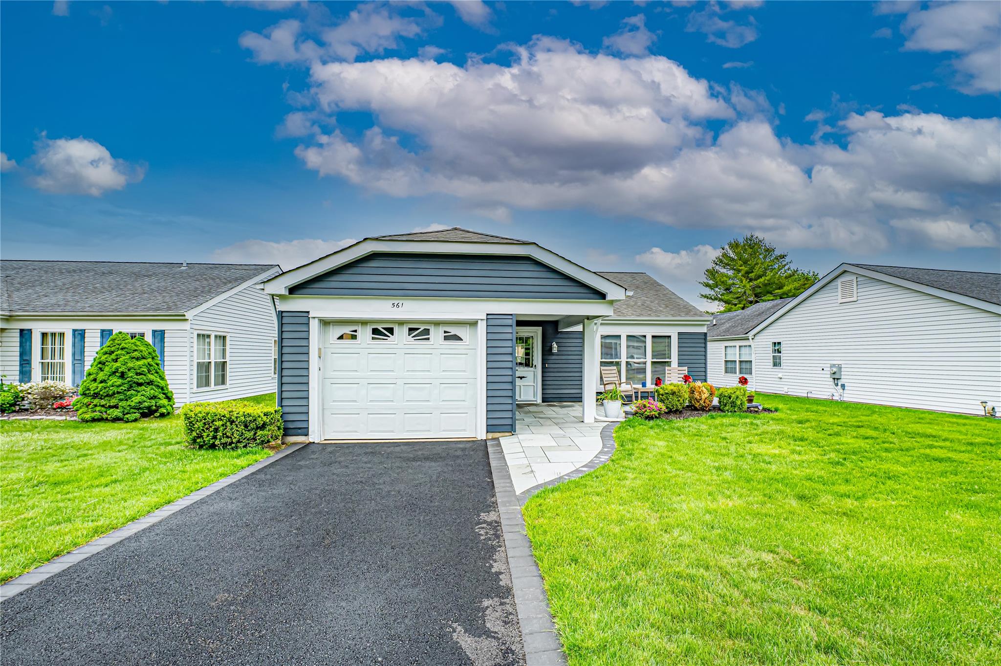561 Stratford Lane #561, Ridge, New York image 1