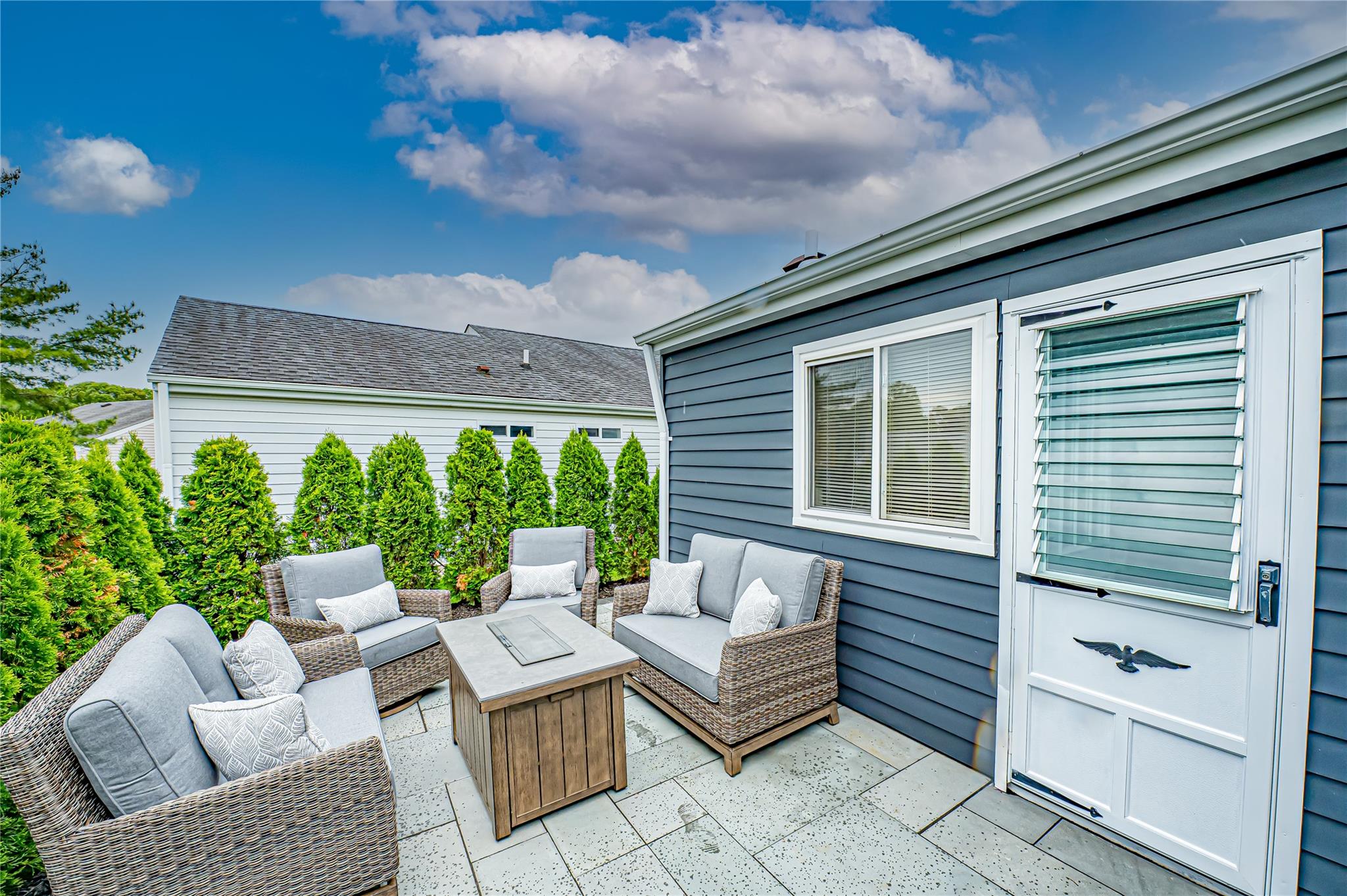 561 Stratford Lane #561, Ridge, New York image 20