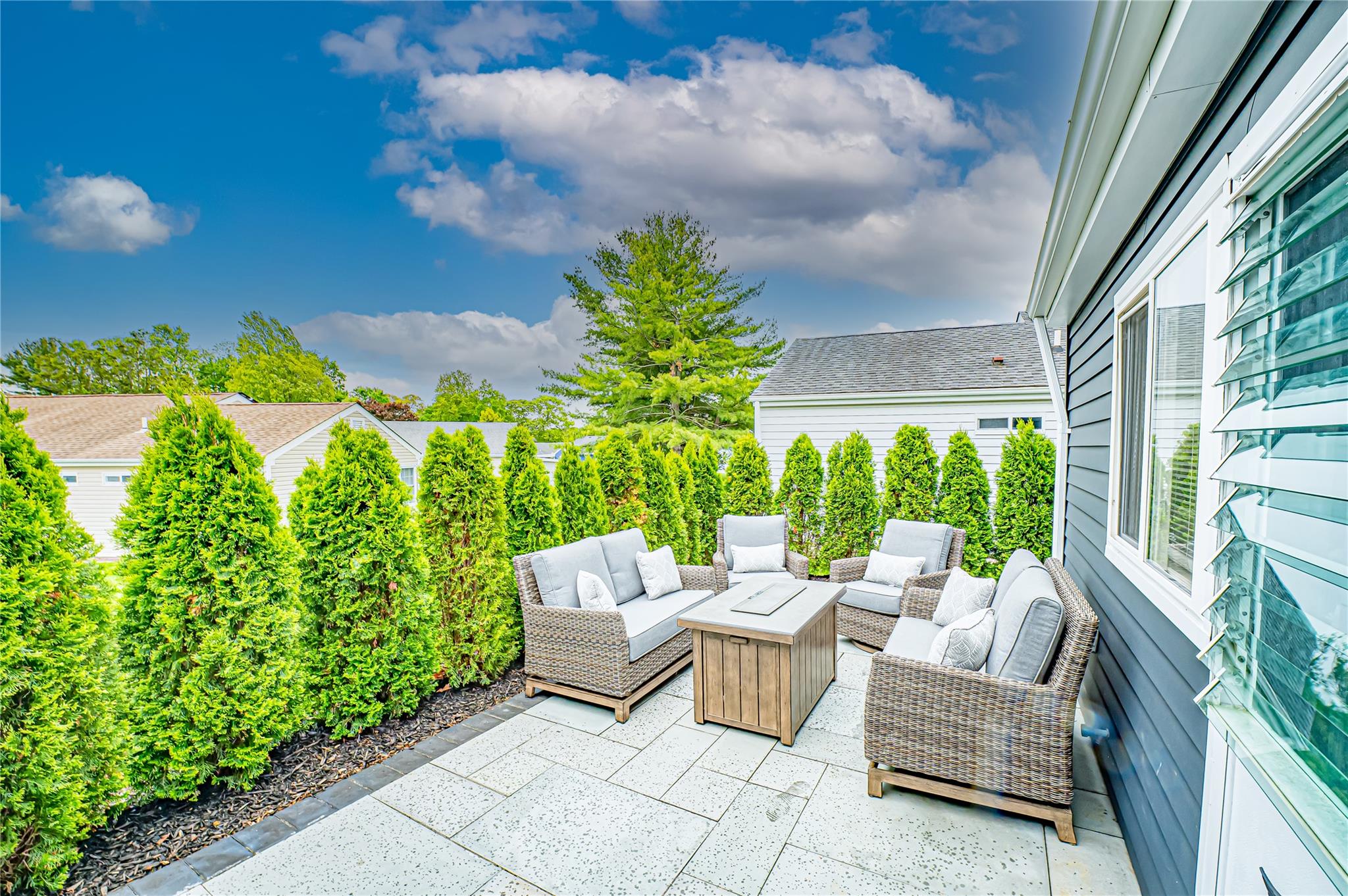 561 Stratford Lane #561, Ridge, New York image 19