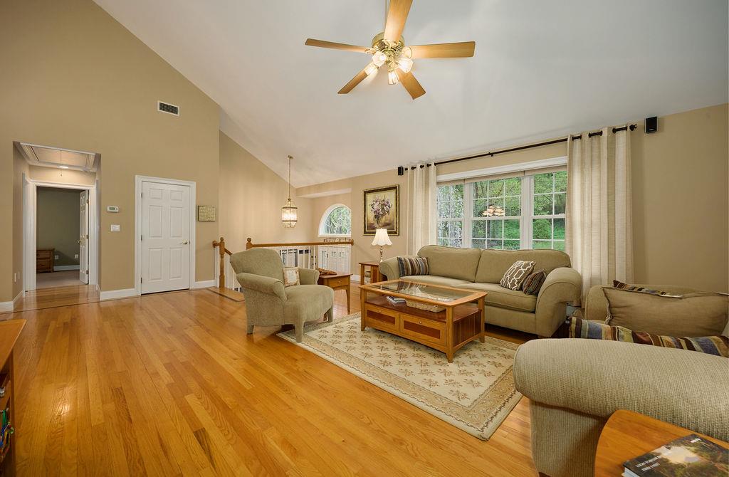 23 Moran Way, Hopewell Junction, New York image 5