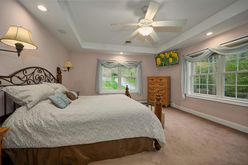 23 Moran Way, Hopewell Junction, New York image 12