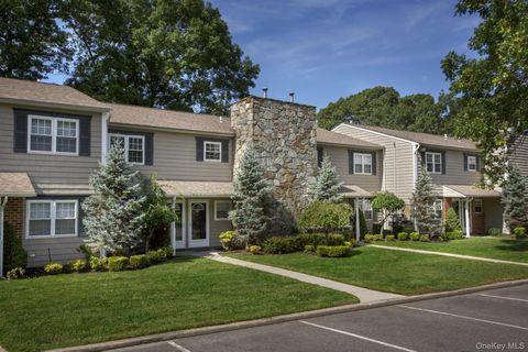 Apartment For Rent - 248 Lake Pointe Drive #394<br/> Middle Island, NY 11953