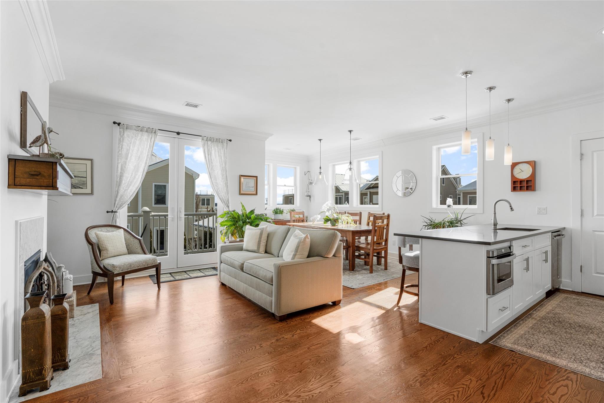 68 Island Point Pt #68, Bronx, New York image 12