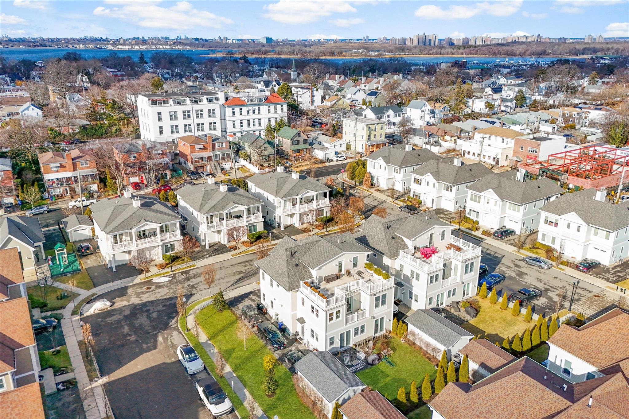 68 Island Point Pt #68, Bronx, New York image 4