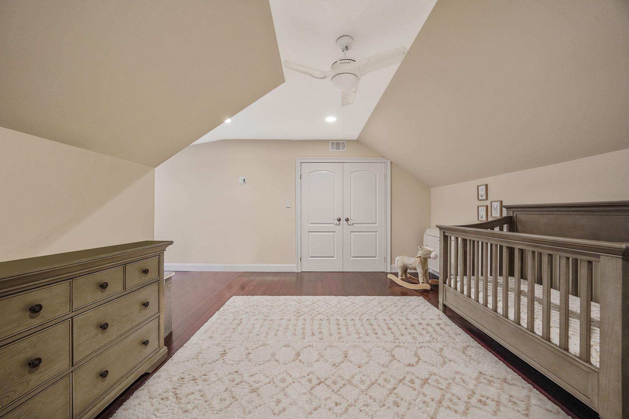 112 Clay Pitts Road, Greenlawn, New York image 39