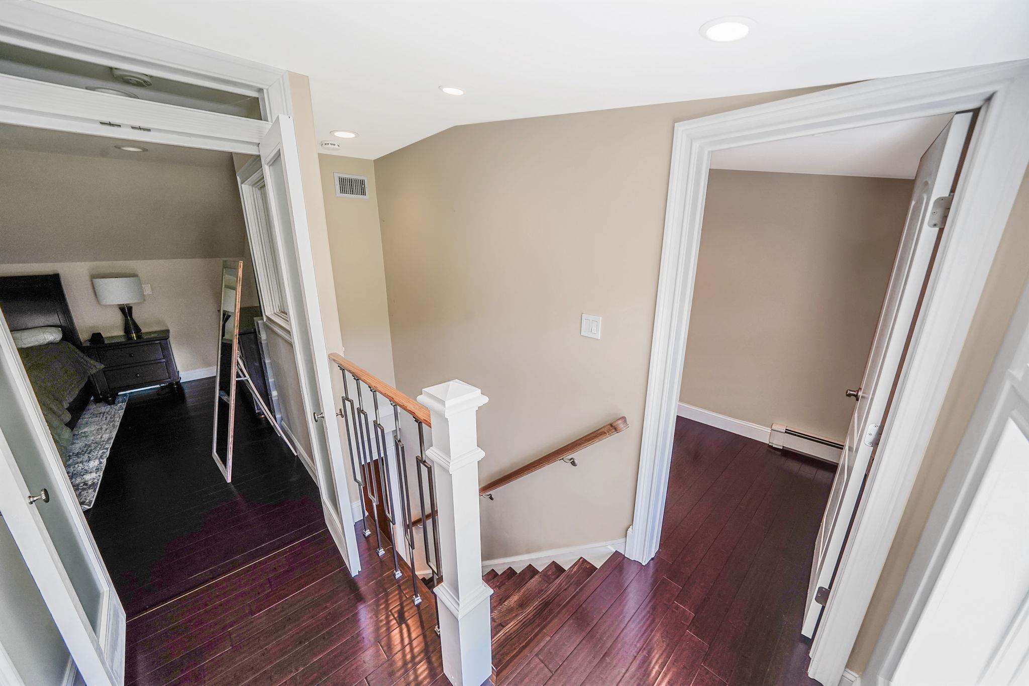 112 Clay Pitts Road, Greenlawn, New York image 25