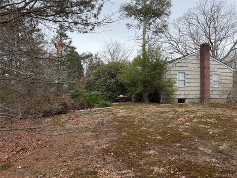 Homes For Sale - 171 Stony Hollow Road<br/> Greenlawn, NY 11740