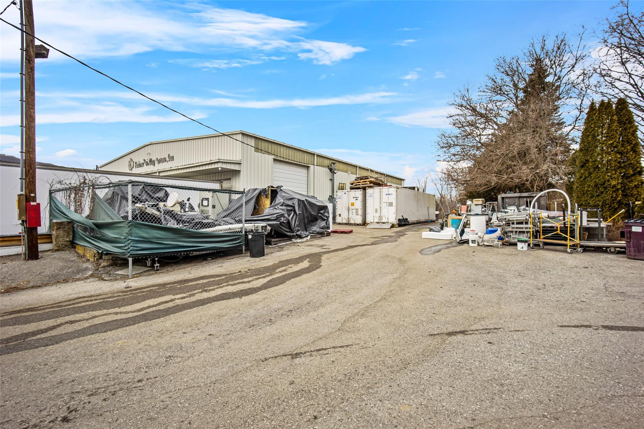 381 Vineyard Avenue