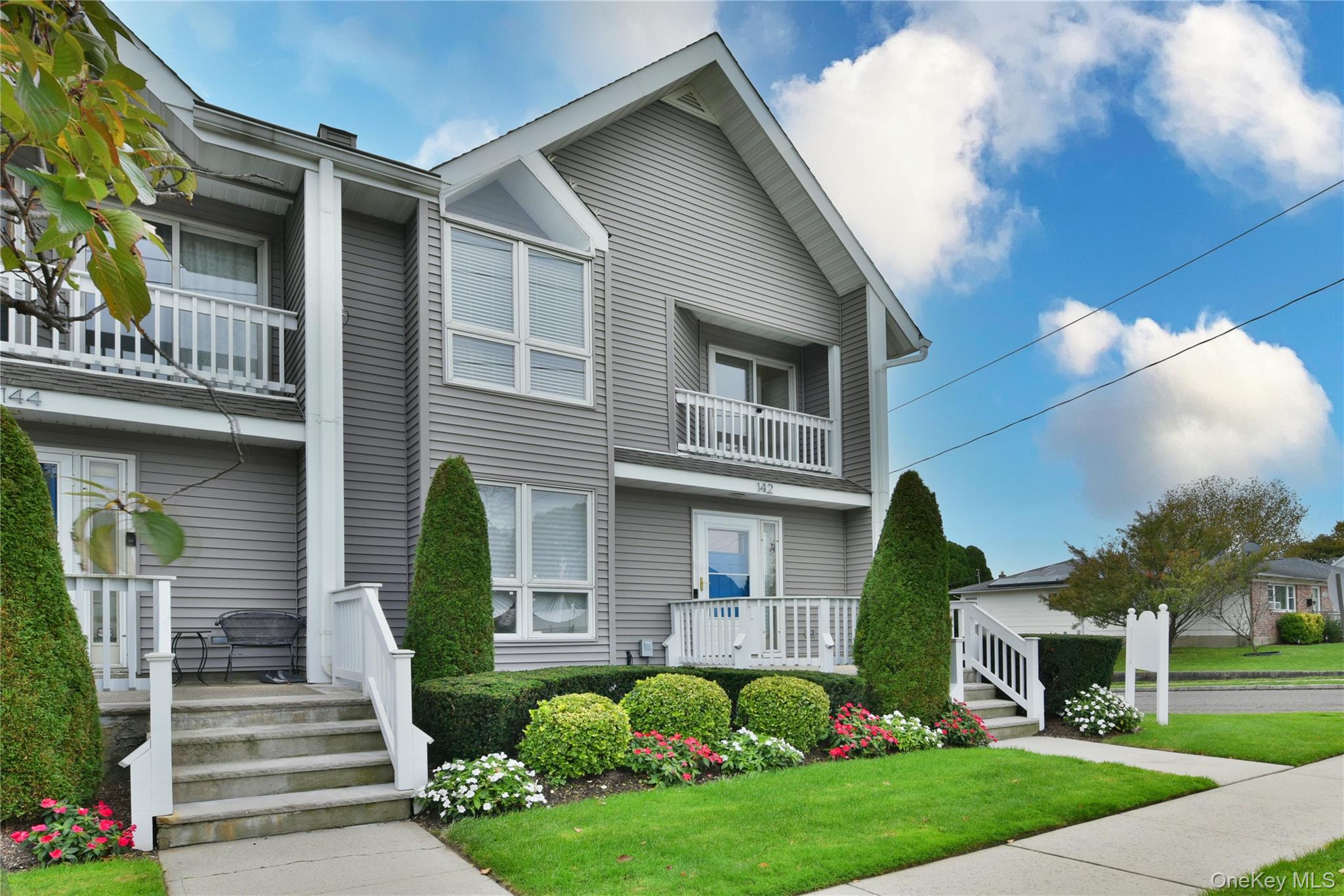 142 I U Willets Road