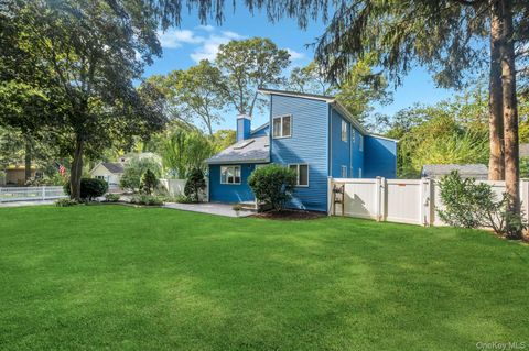 Photo of 430 Browns Road, Nesconset, NY 11767 (MLS # 916607)