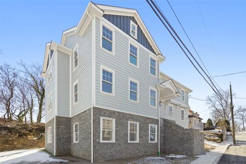 52 McIntyre Street Bronxville NY 10708