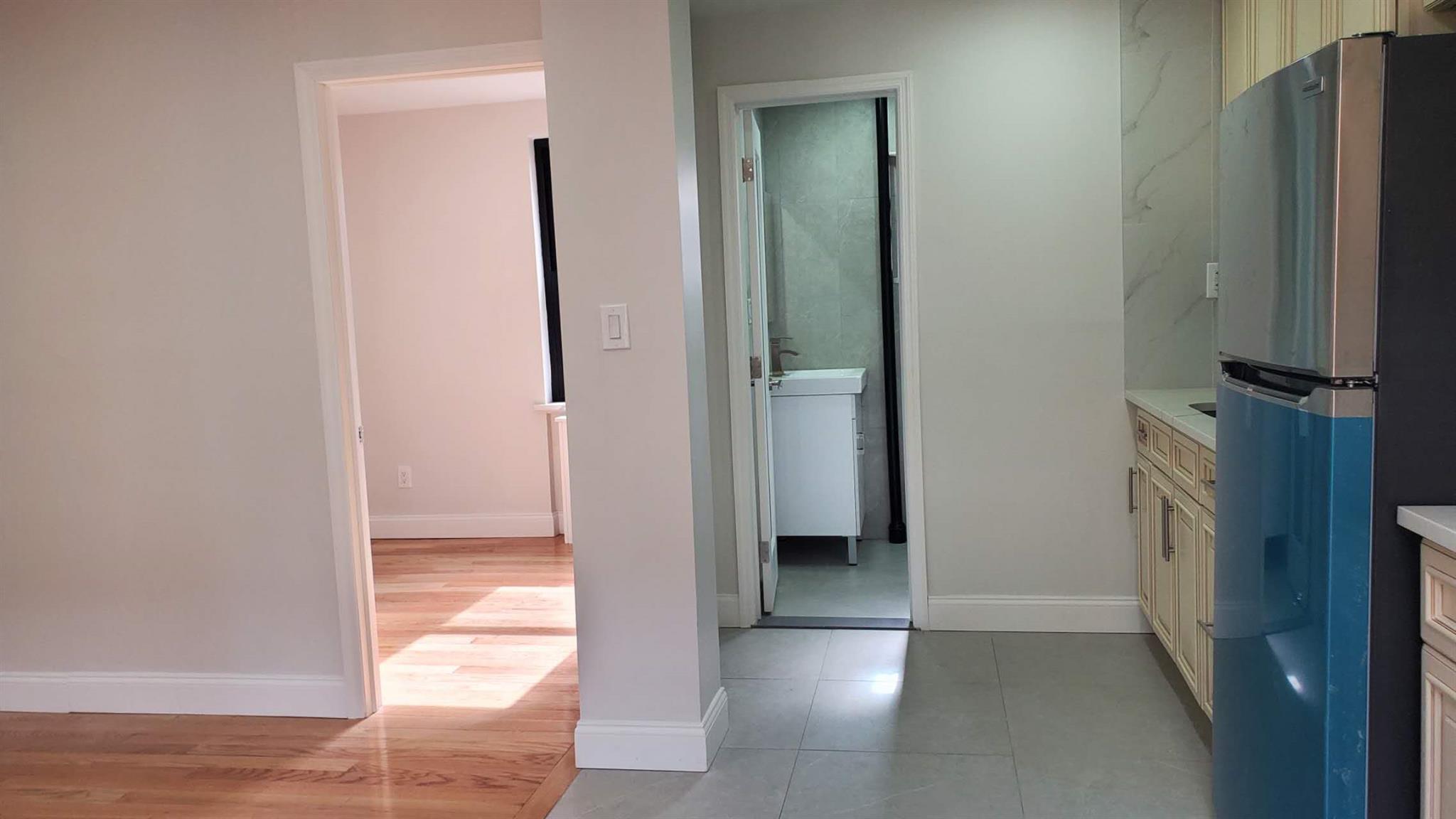 4204 Layton Street #411, Elmhurst, New York image 5