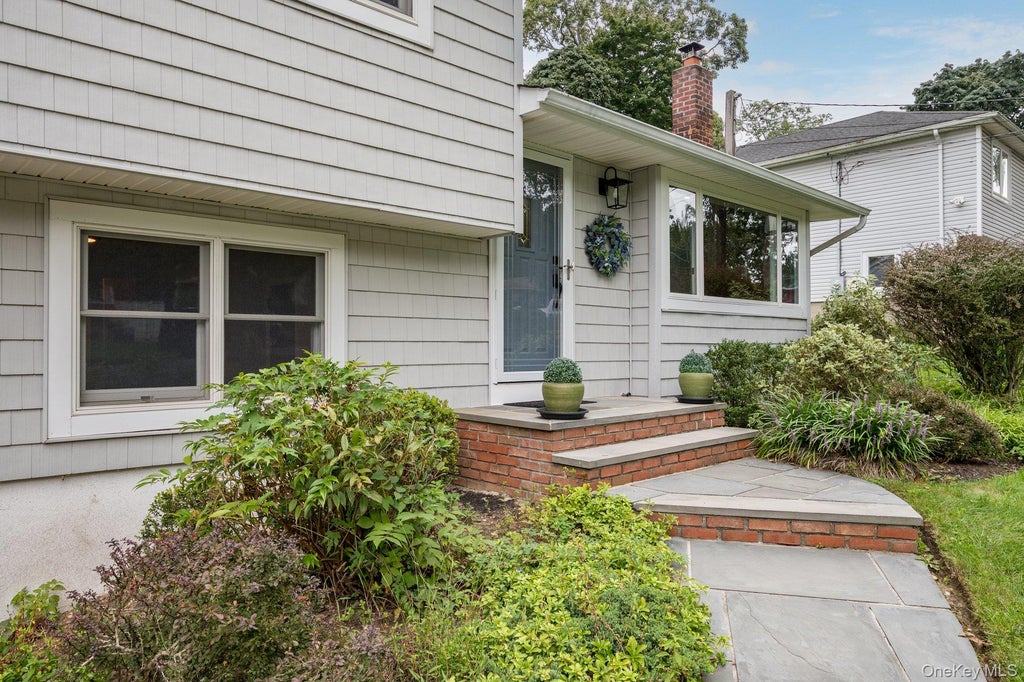 Photo of 30 Sheppard Lane, Huntington, NY 11743 (MLS # 1053647)