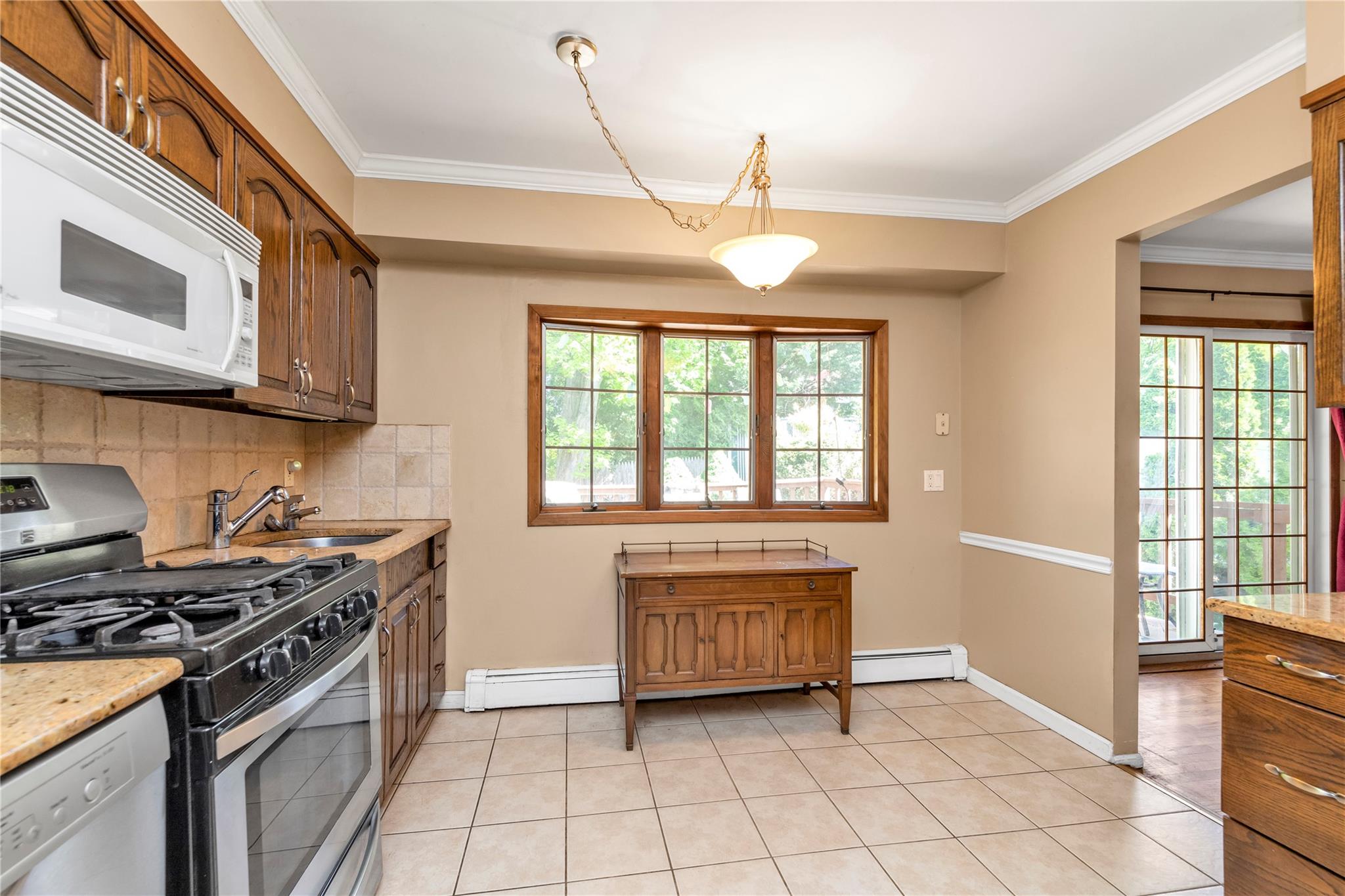 5 Godfrey Avenue, Bayville, New York image 7