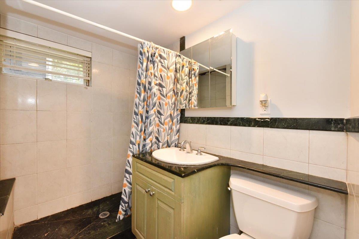25 Sullivan Drive, Jericho, New York image 34