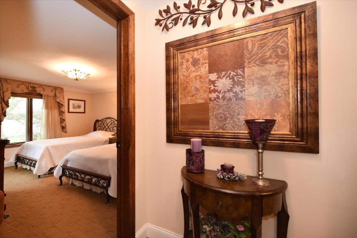 25 Sullivan Drive, Jericho, New York image 22