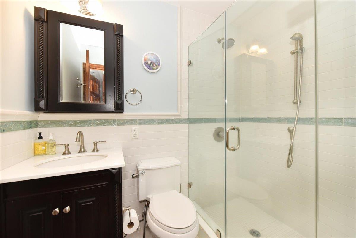 25 Sullivan Drive, Jericho, New York image 32