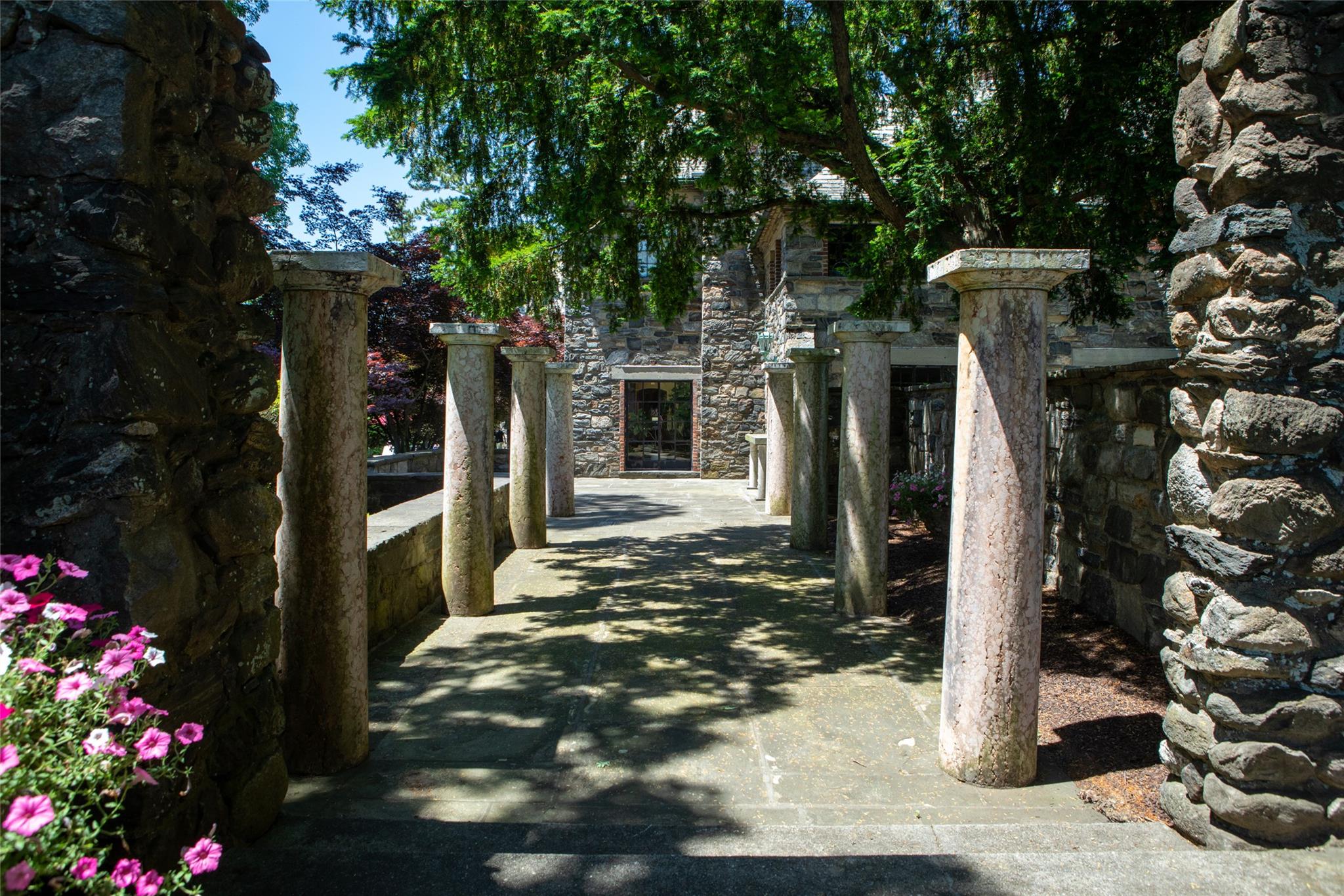 1 Berkley Court, Briarcliff Manor, New York image 28
