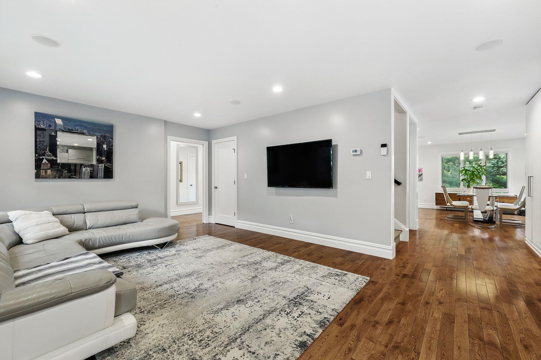 1 Berkley Court, Briarcliff Manor, New York image 6