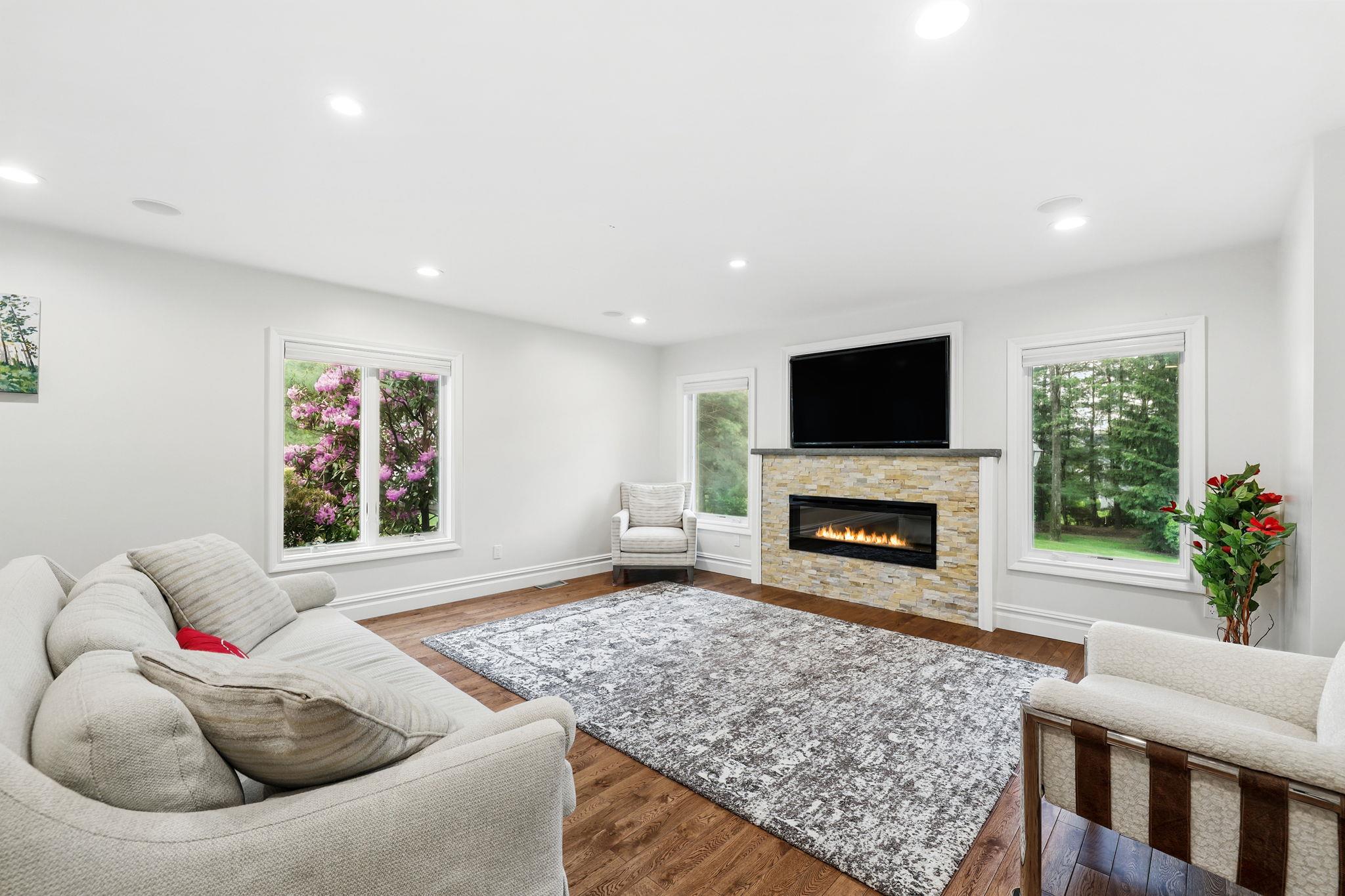 1 Berkley Court, Briarcliff Manor, New York image 9