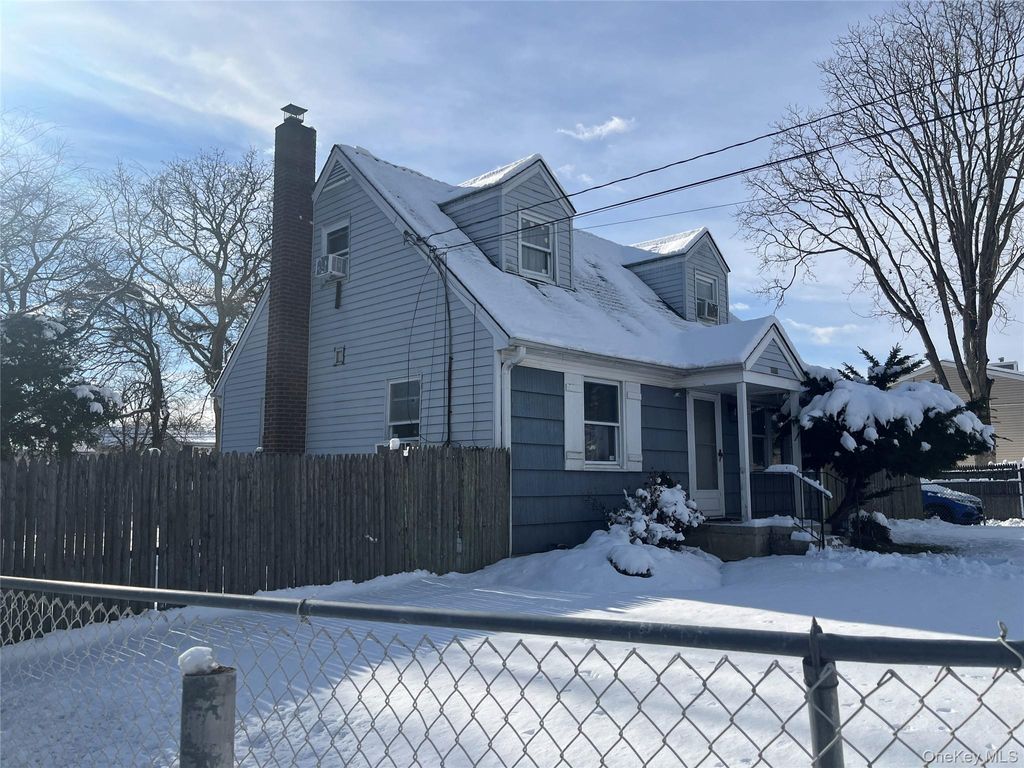 Photo of 466 44th Street, Copiague, NY 11757 (MLS # 944435)