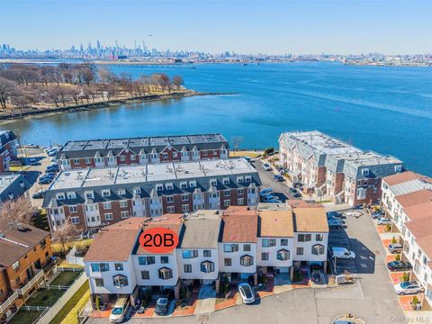 Condo For Sale - 12012 Riviera Court #20B<br/> College Point, NY 11356