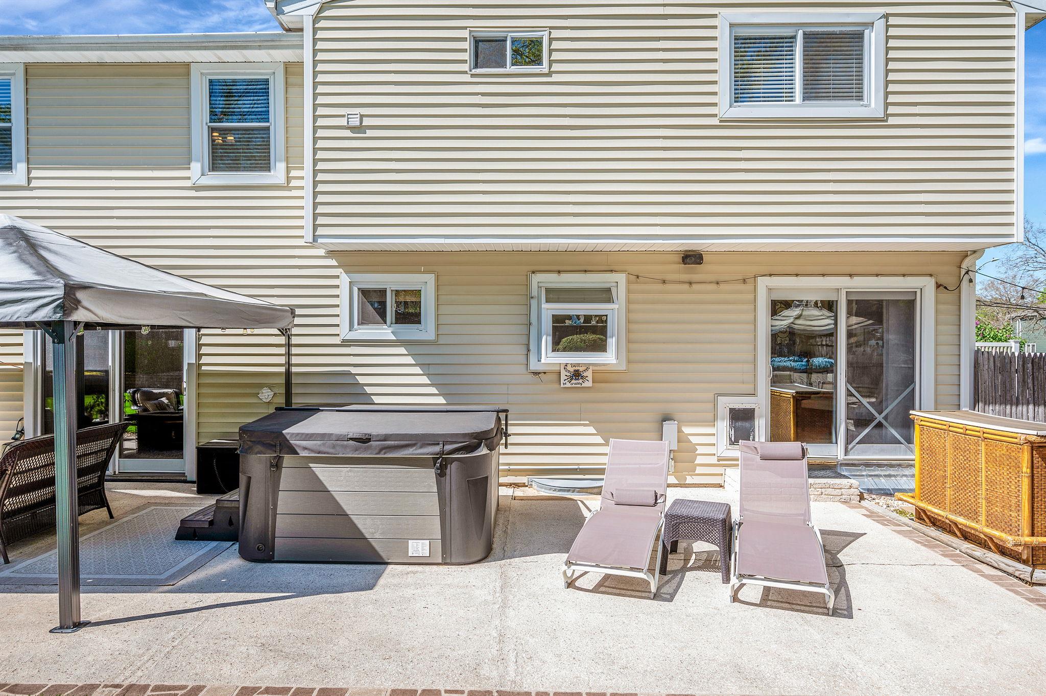 4 Cottonwood Avenue, Port Jefferson Station, New York image 26