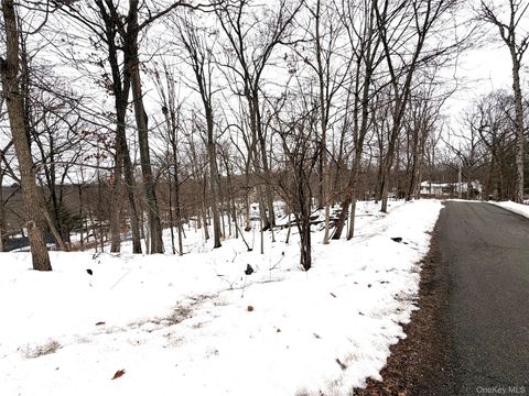 Vacant Land For Sale - 149 Sunset Drive<br/> Wappingers Falls, NY 12590