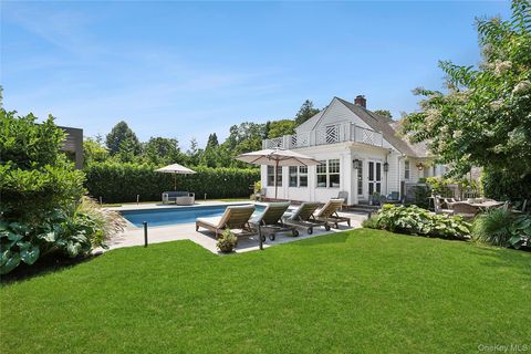 63 Halsey Street Southampton NY 11968