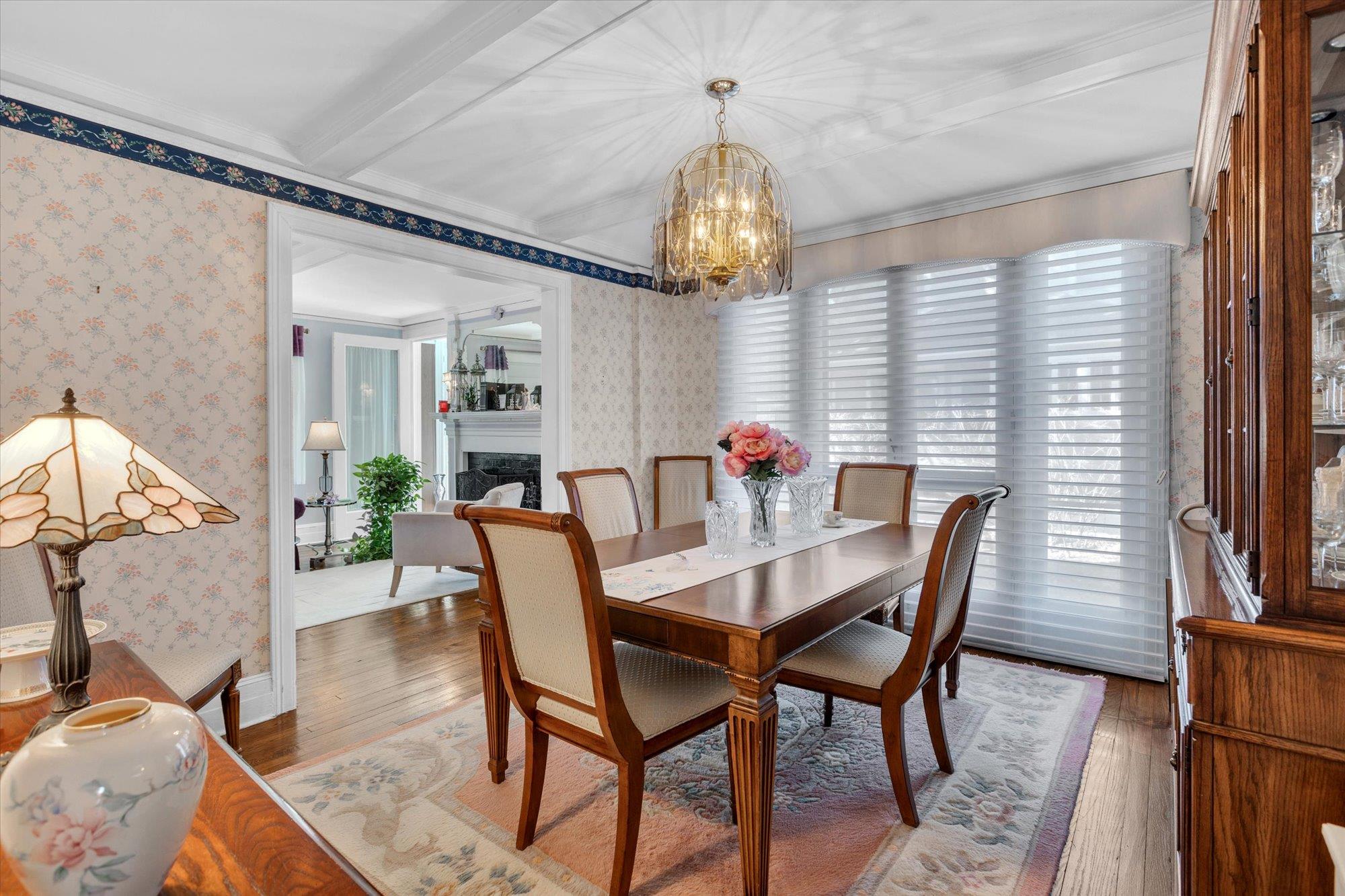 18 Woodbury Way, Syosset, New York image 6