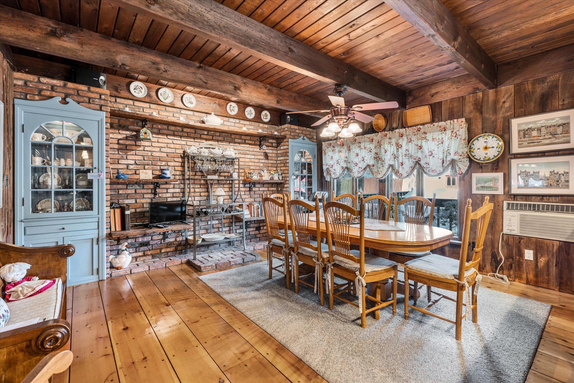18 Woodbury Way, Syosset, New York image 10