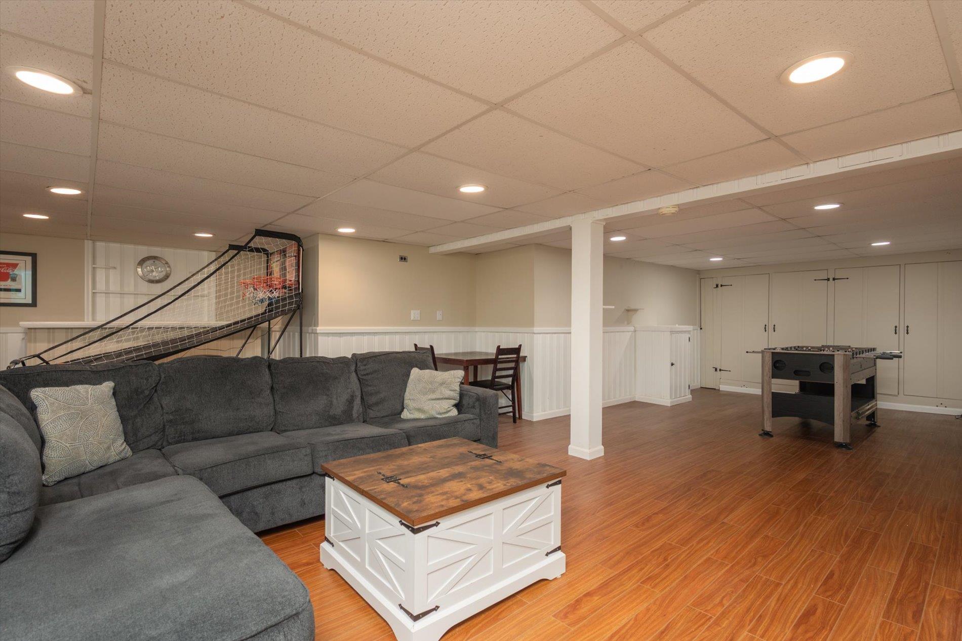 1248 Pleasant Road, Wantagh, New York image 27
