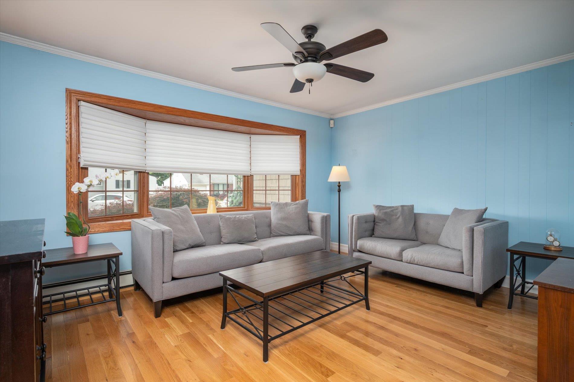 1248 Pleasant Road, Wantagh, New York image 3