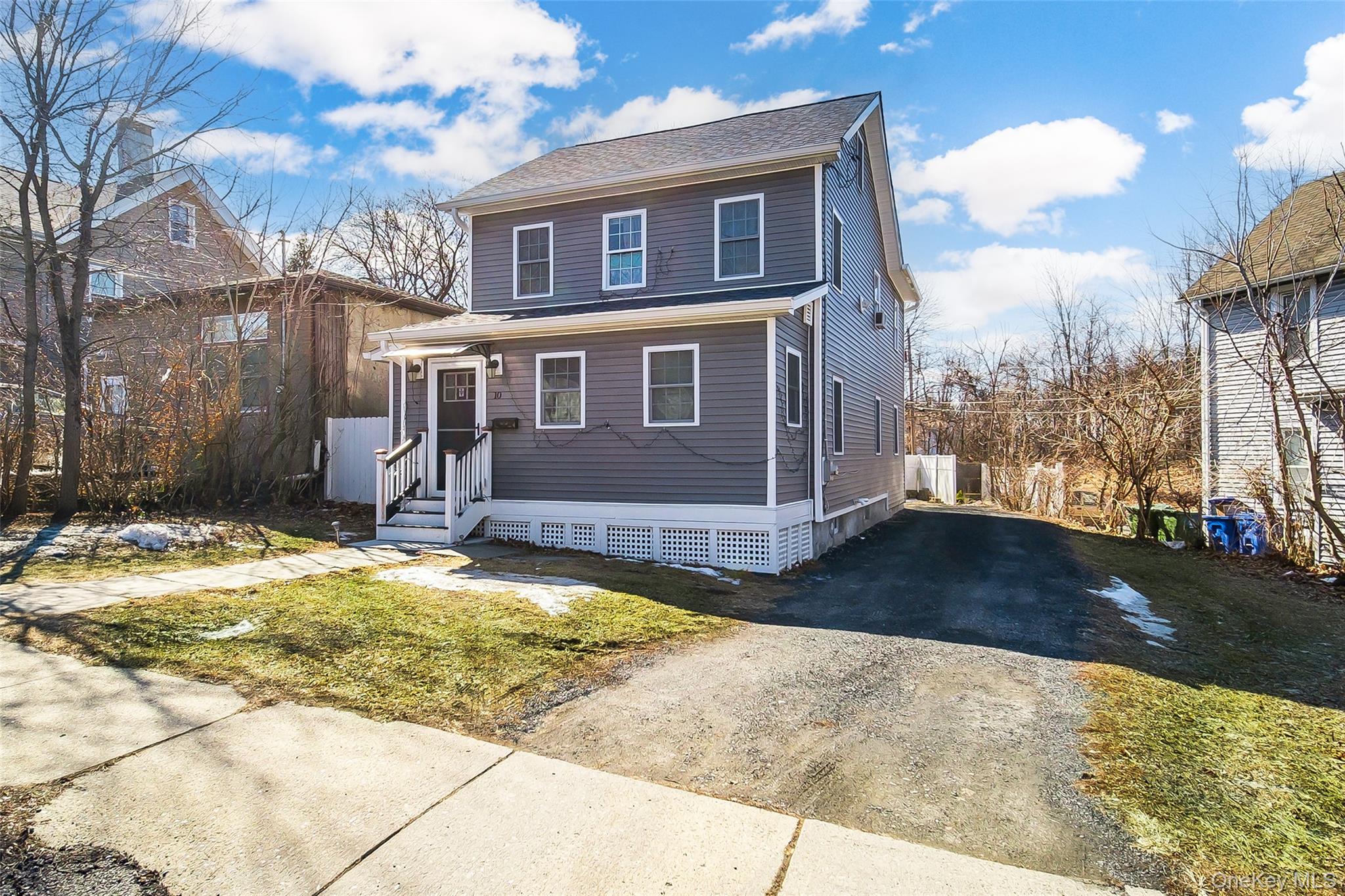 Middletown, New York 10940, United States, 3 Bedrooms Bedrooms, ,2 BathroomsBathrooms,Residential,Active,88756