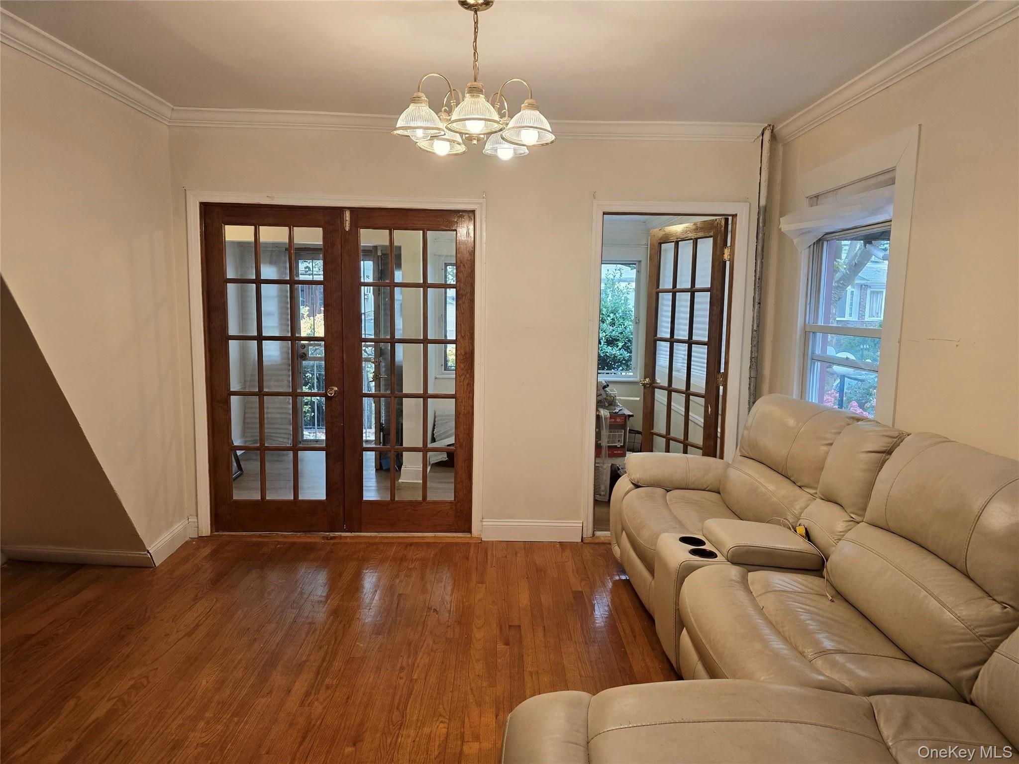 889 E 37th Street - Photo 2