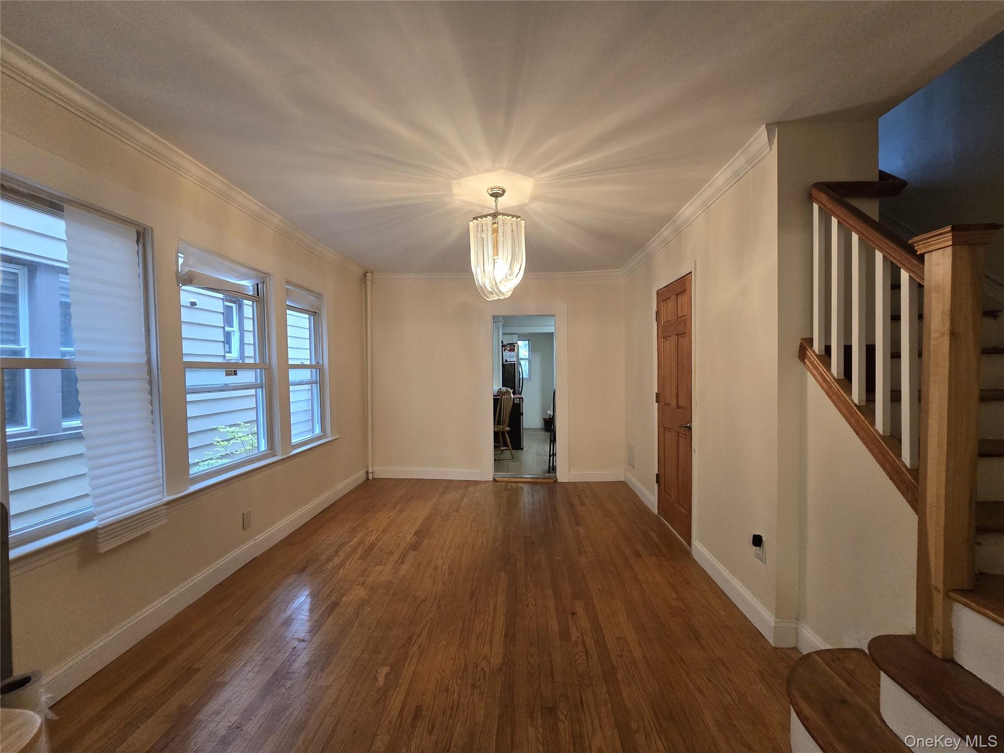 889 E 37th Street - Photo 3