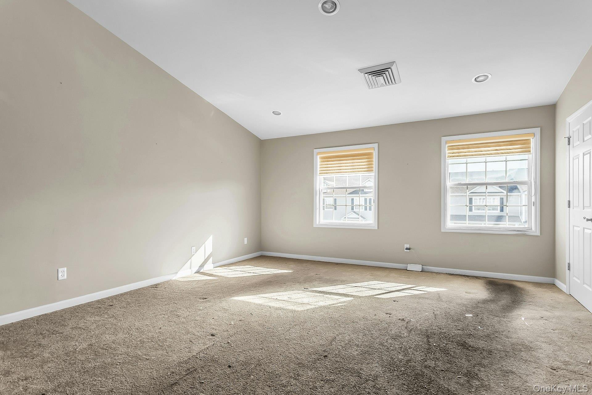 1128 Willow Lane