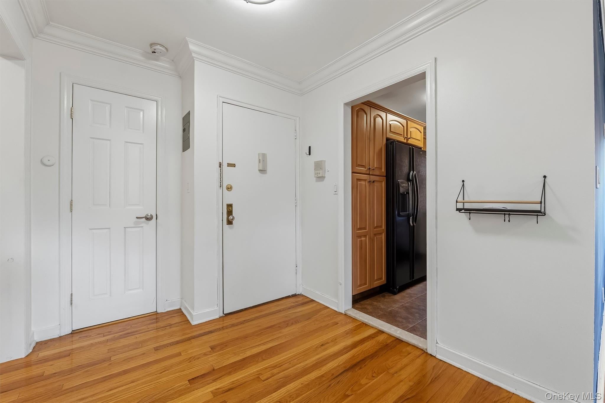 189 Columbus Avenue 2B