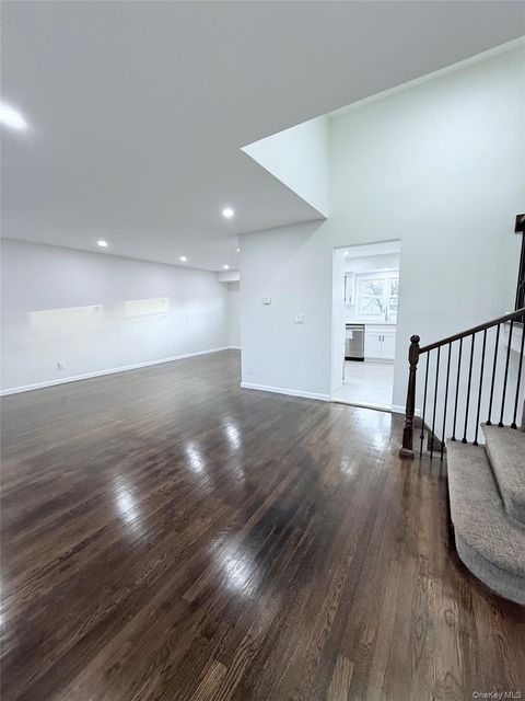 Photo of 528 Canary Pl, North Babylon, NY 11703 (MLS # 943958)