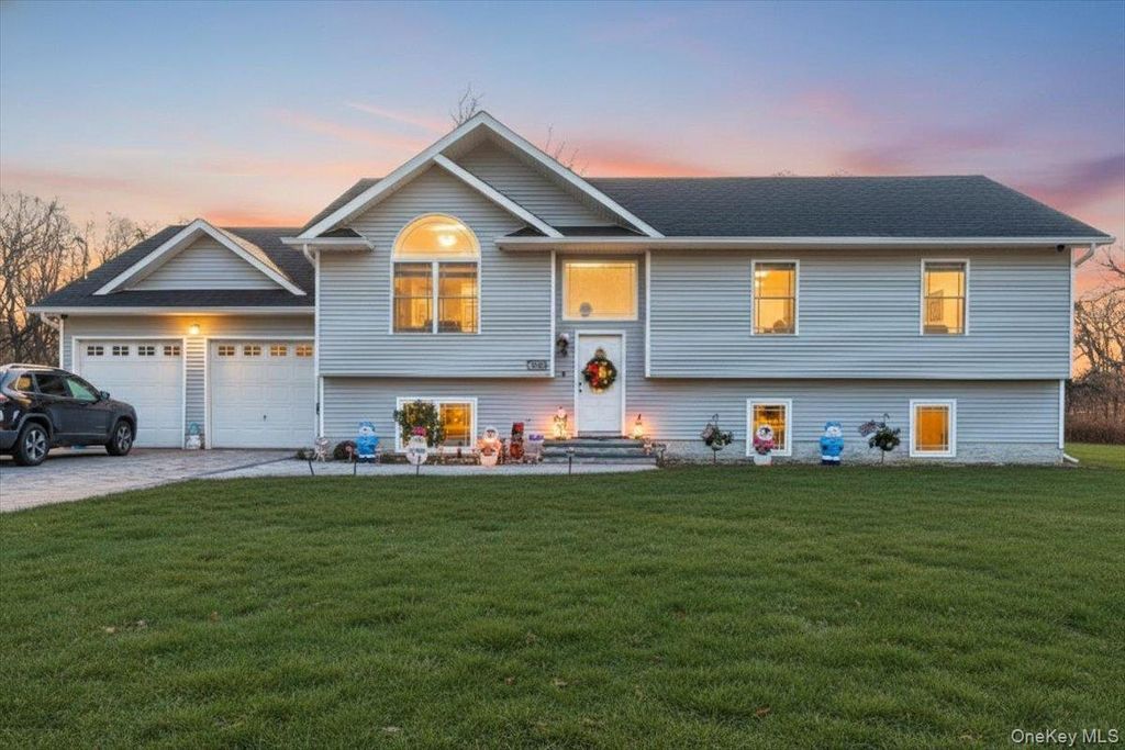 Photo of 468 Granny Road, Medford, NY 11763 (MLS # 943511)