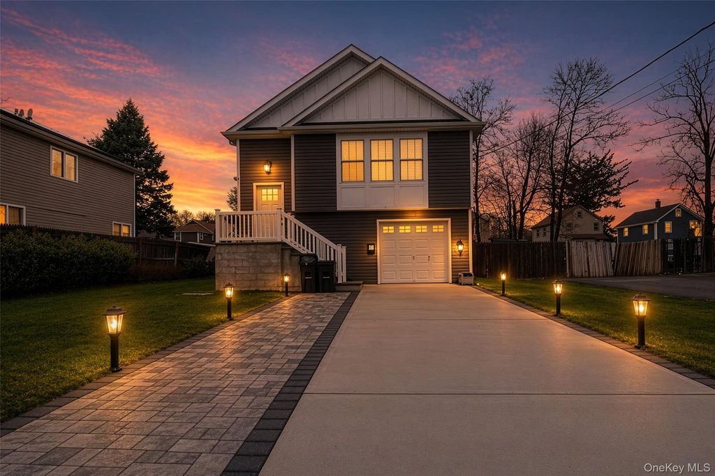 Photo of 14 E 5th Street, Huntington, NY 11746 (MLS # 977264)