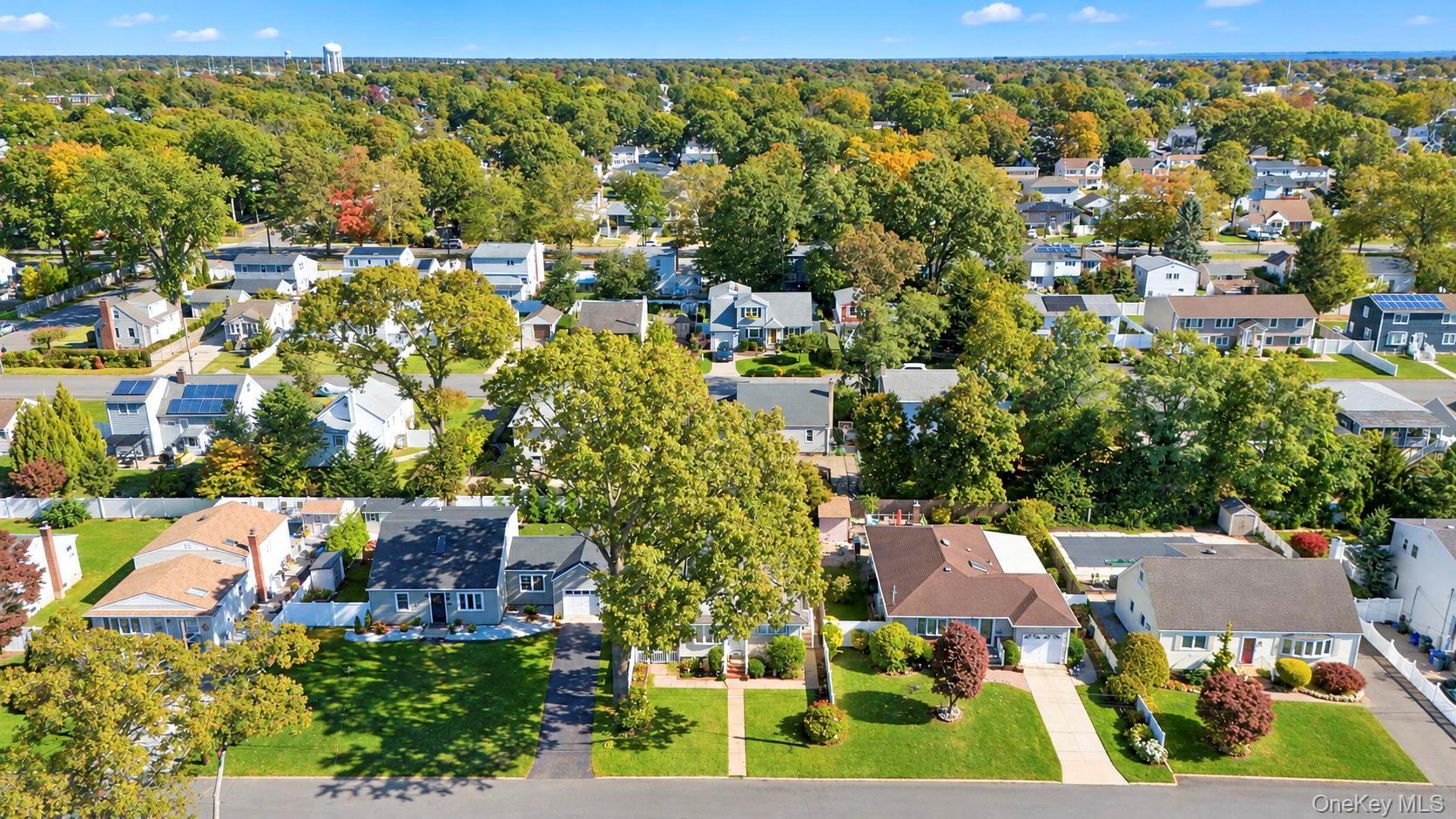 38 Colonial Road